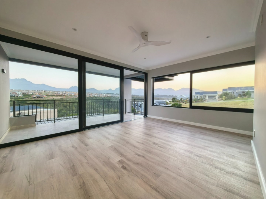 4 Bedroom Property for Sale in Welgelegen Western Cape